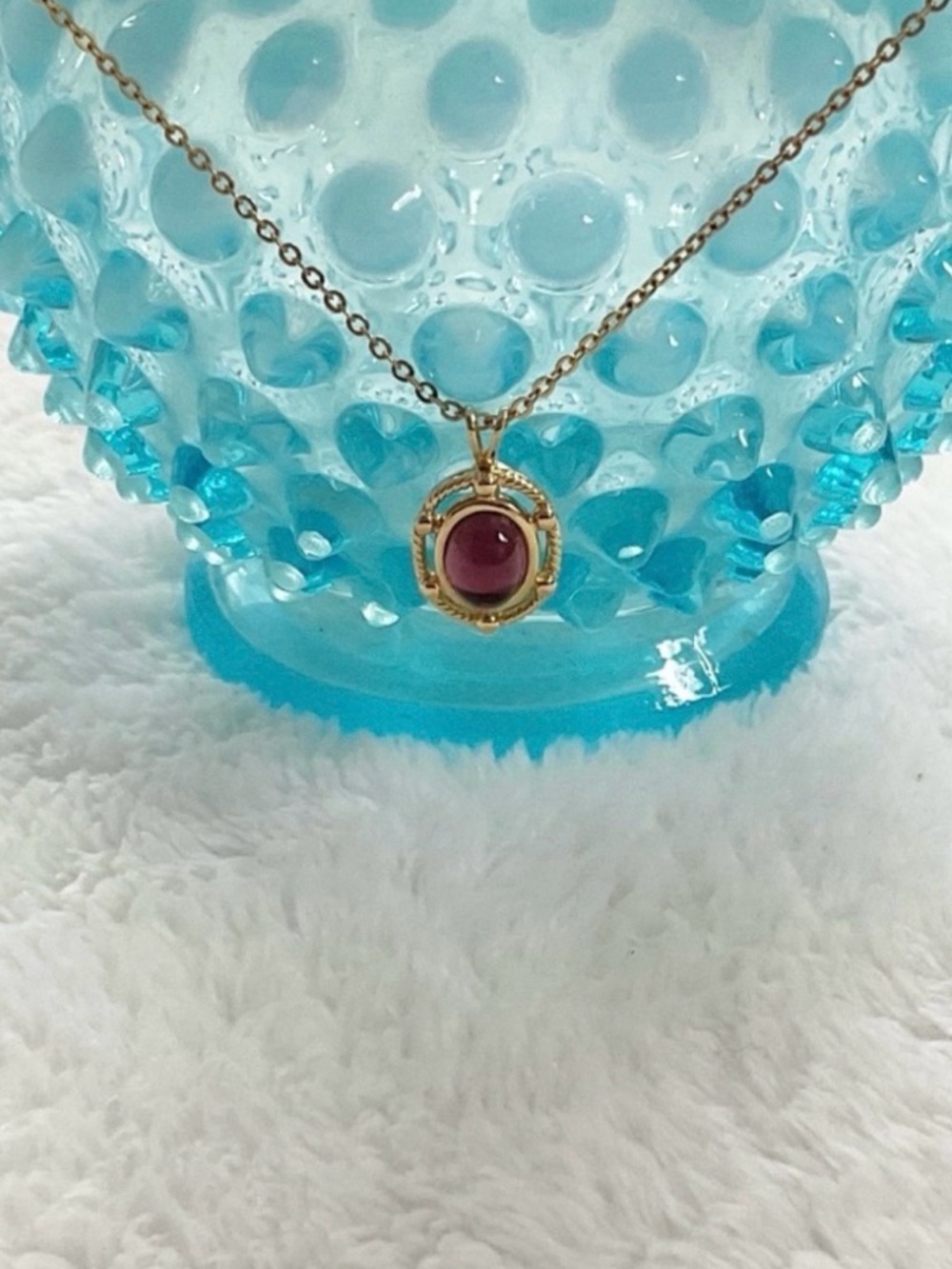 Vintage Trifari Cranberry Red Glass Cabochon Pendant Necklace Gold Tone - Picture 5 of 11